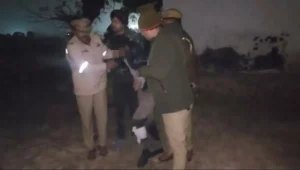 Police corner on the run Nigerian drug pusher in New Delhi 