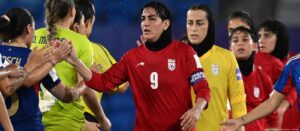 Iranian women captain ends romance with Australia asylum… joins five others who prepared to return home