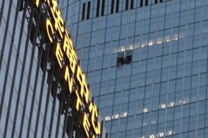 Suicidal pilot plows into Highrise building ending his life and injuring others